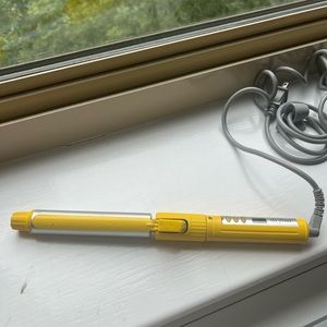 Drybar 3 Day Bender Curling Iron mint condition